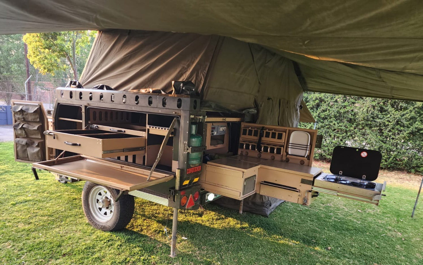 2012 Conqueror Comfort Off Road Camping Trailer (CT 1455)