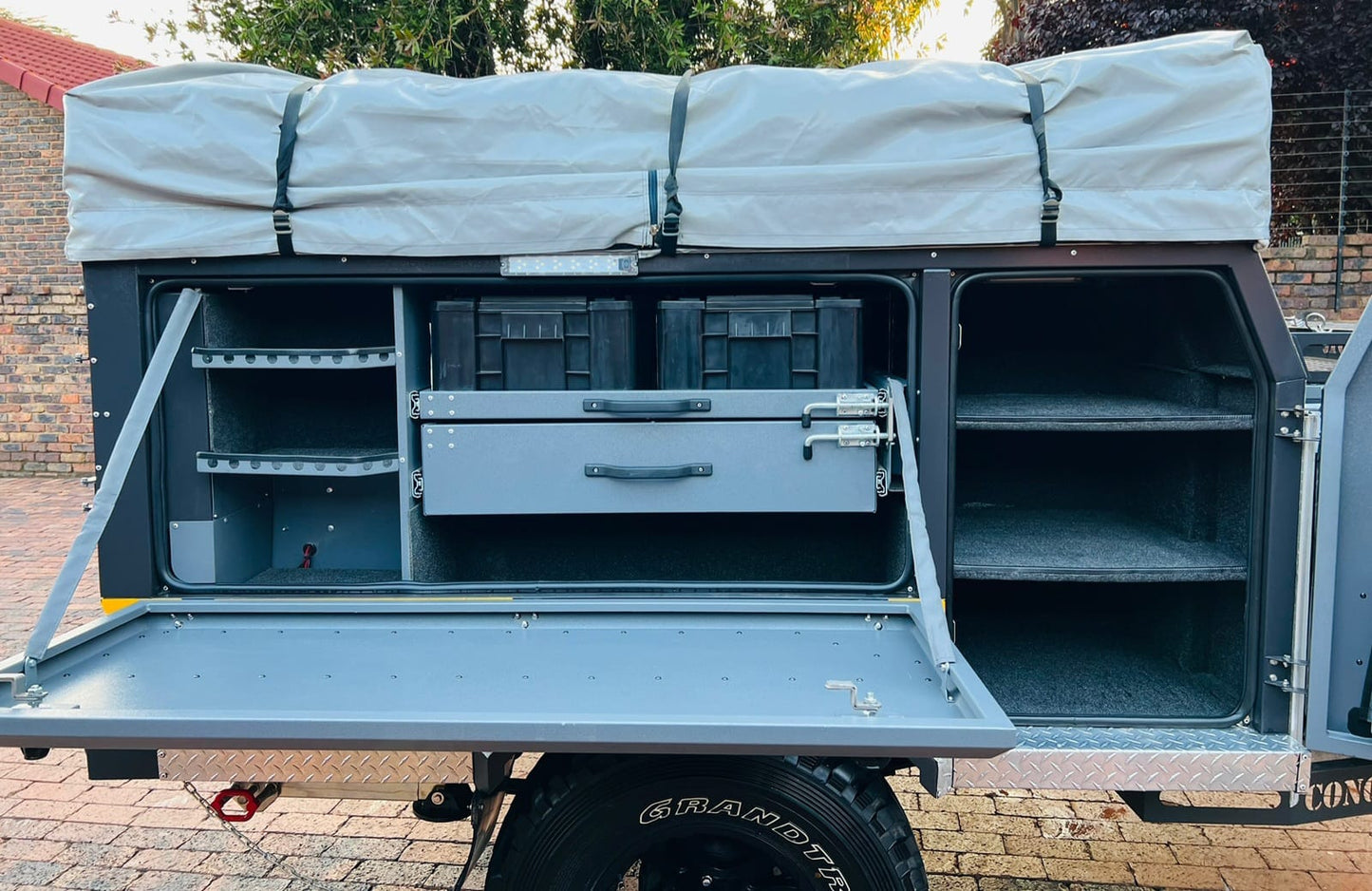 SOLD 2019 Conqueror Comfort Platinum Off Road Camping Trailer (CT 1334)