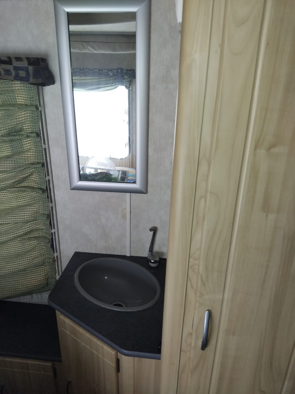 2011 Gypsey Romany Caravan (CT 1349)