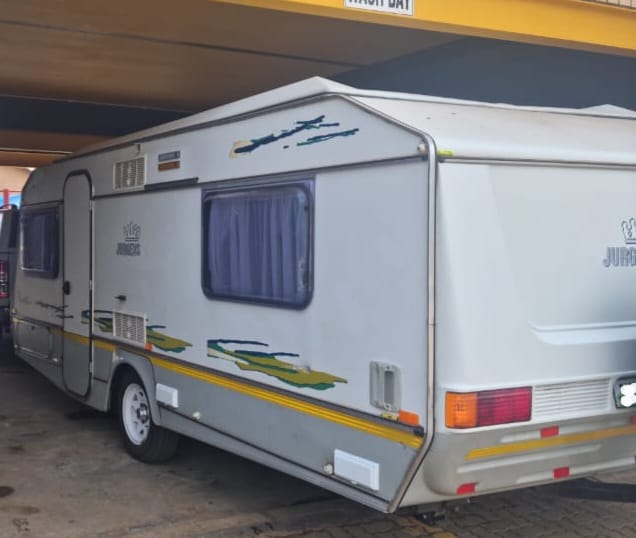 SOLD 1999 Jurgens Penta Caravan (CT 1317)