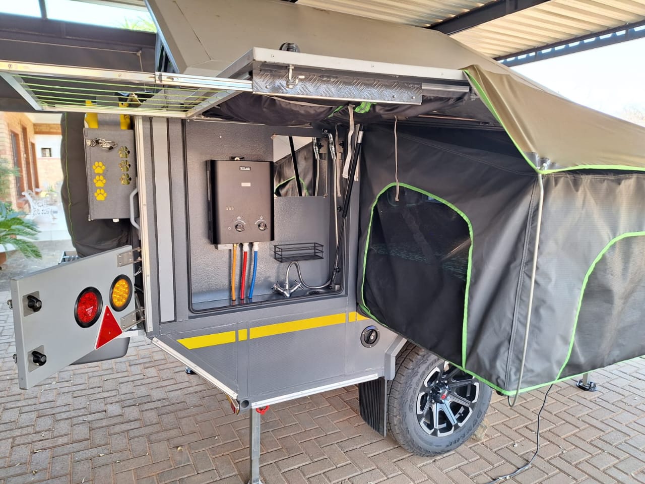 SOLD 2021 Tuff Cat Shumba Off Road Caravan (CT 1442)