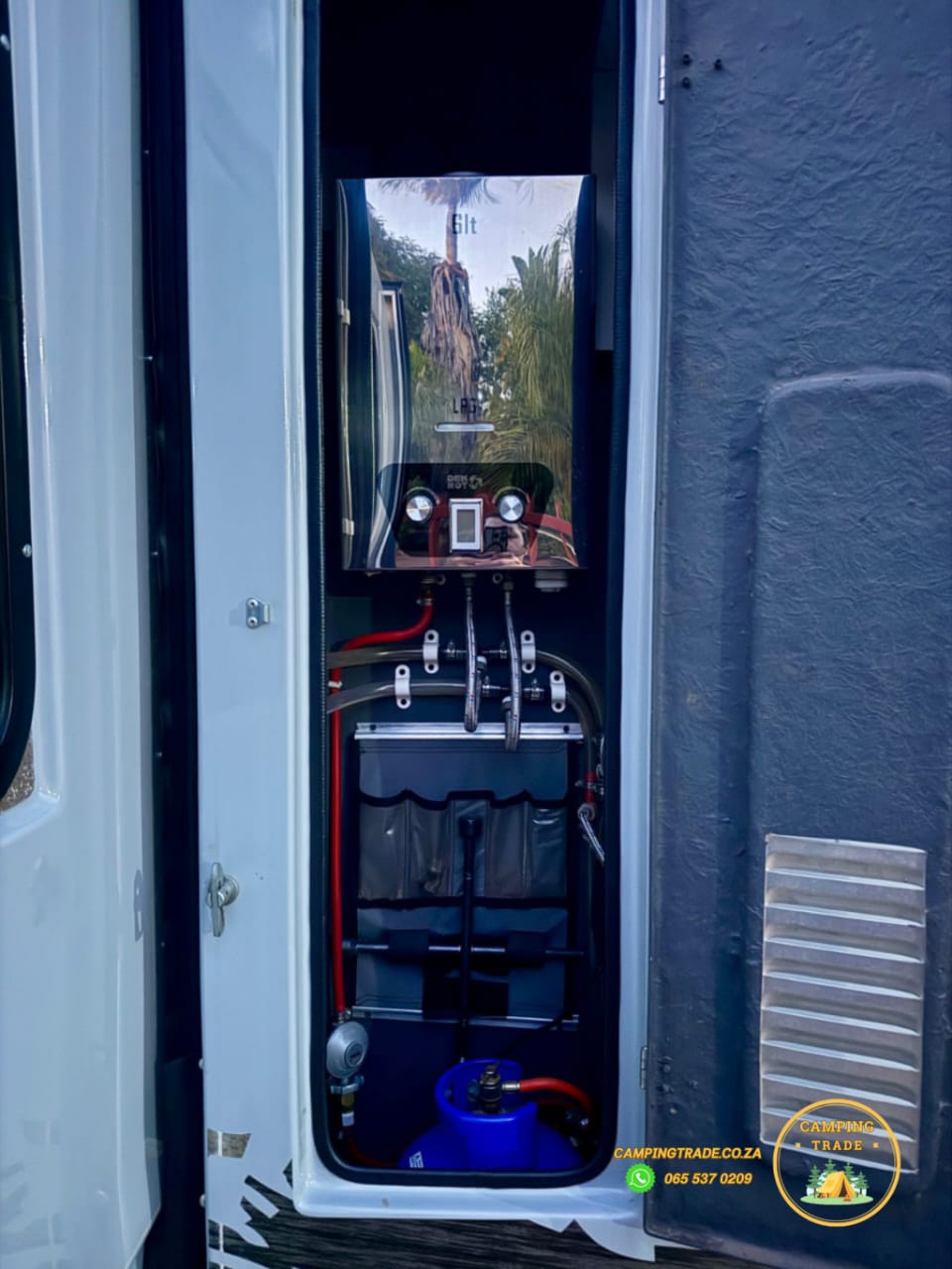 2015 Mobi Lodge Adventure Caravan (CT 1389)