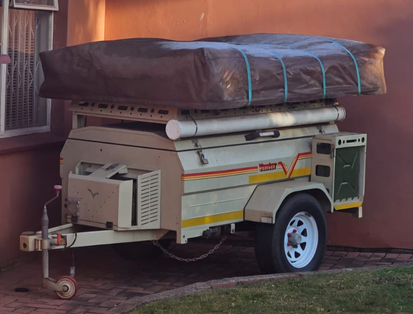 2014 Venter Savuti Camping Trailer (CT 1560)
