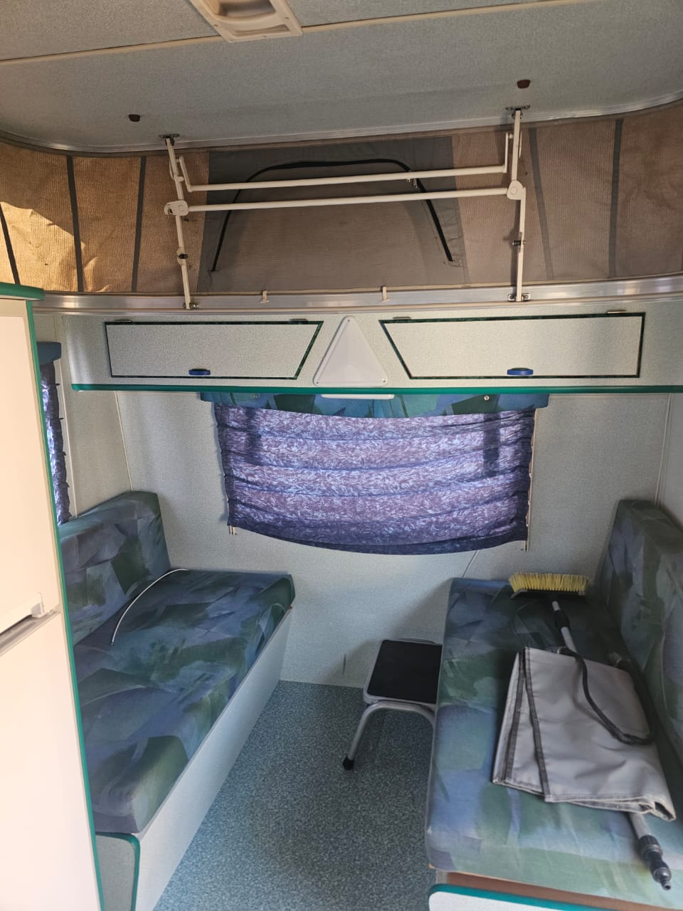 SOLD 2000 Sprite Splash Caravan (CT 1427)