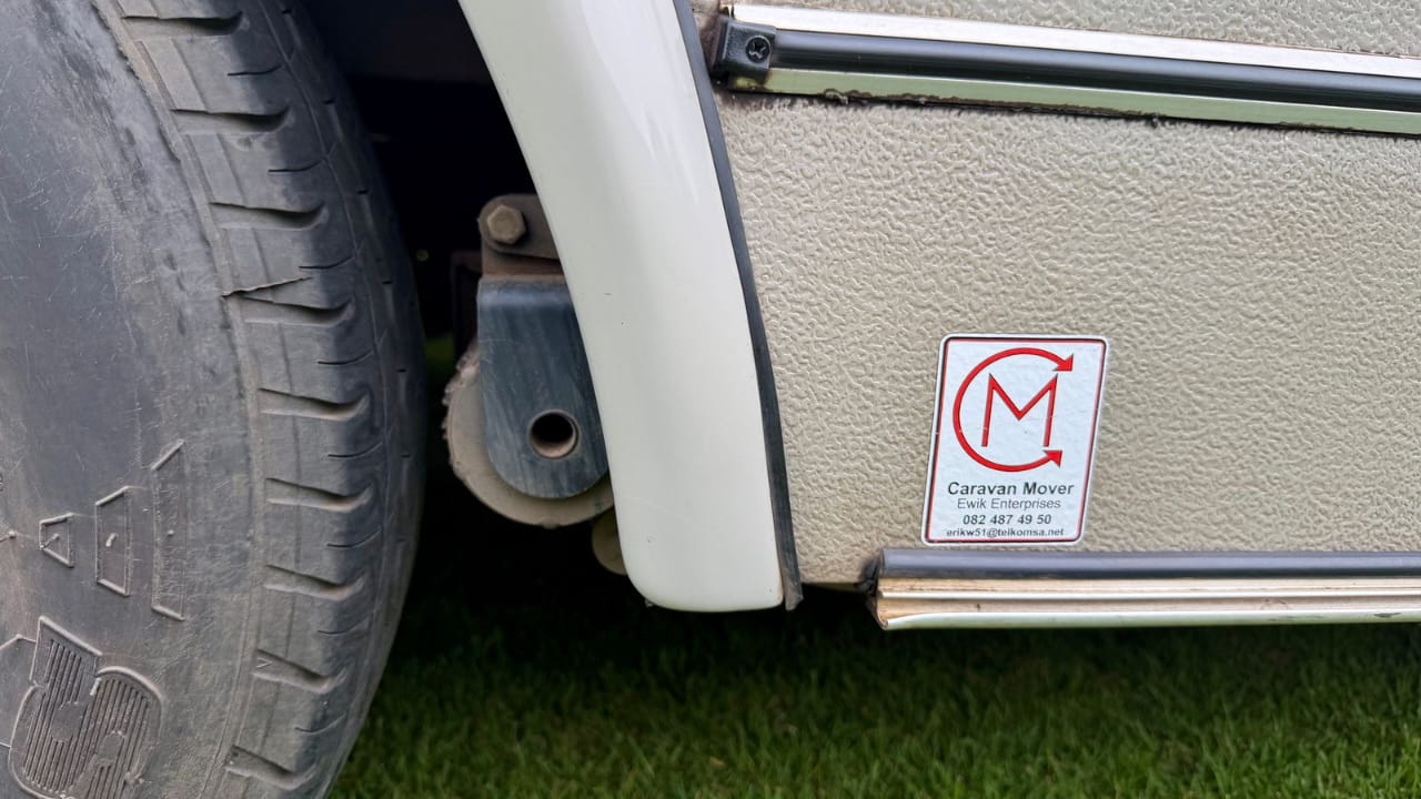 2011 Jurgens Classique Caravan (CT 1545)