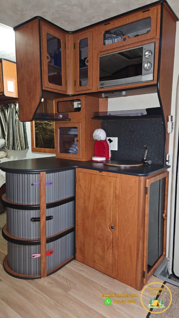 2013 Jurgens Elegance Caravan (CT 1248)