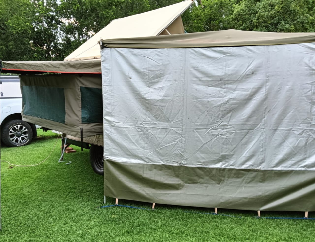 SOLD 2005 Jurgens Oryx Camping Trailer (CT 1388)