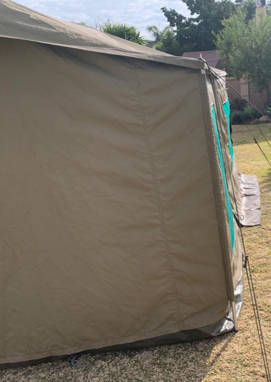 SOLD 2013 Bushy Off Road Camping Trailer (CT 1437)