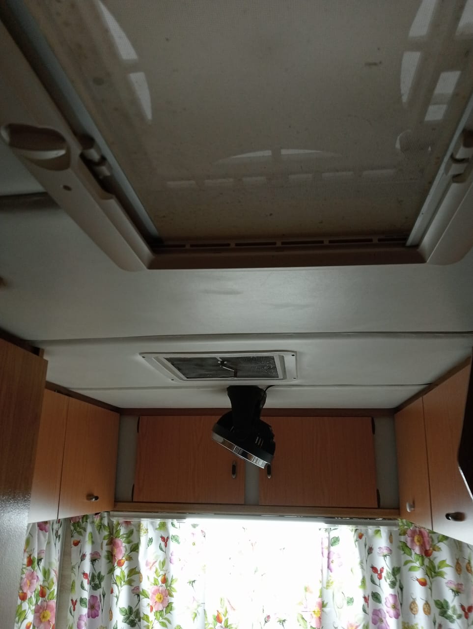 1996 Mitsubishi L300 Motorhome (CT 1419)