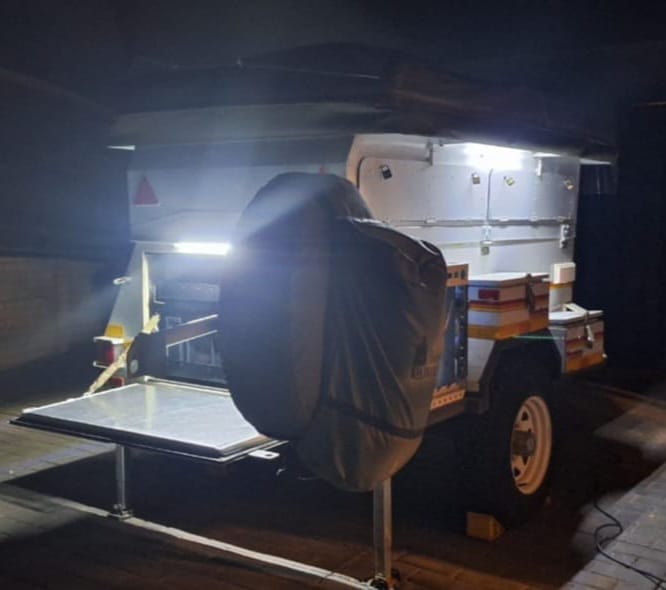 2003 Venter Botwana Camping Trailer (CT 1451)