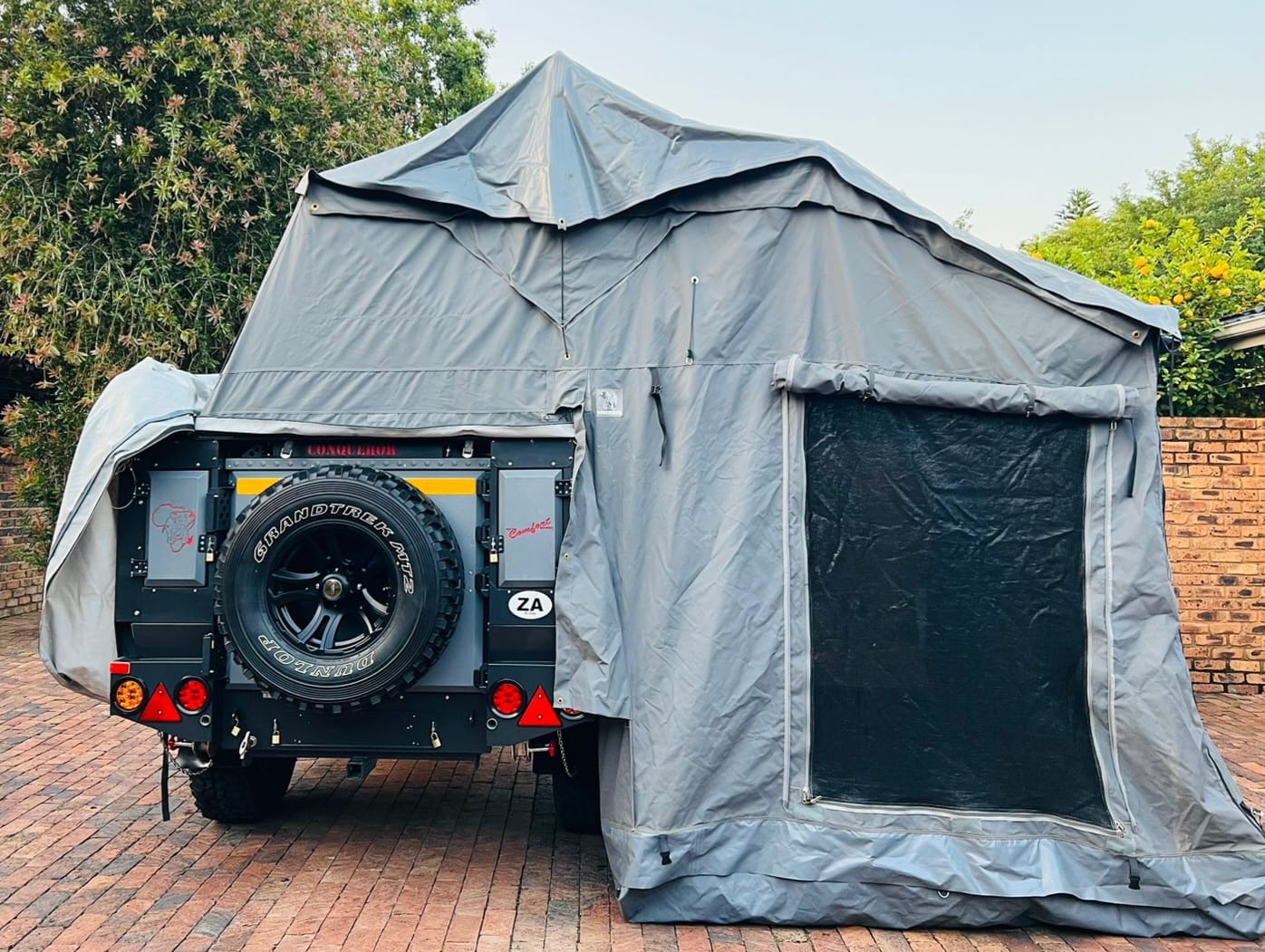 SOLD 2019 Conqueror Comfort Platinum Off Road Camping Trailer (CT 1334)