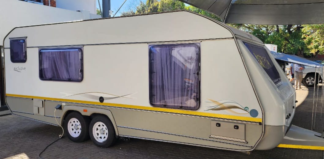2010 Jurgens Exclusive Caravan (CR 1359)