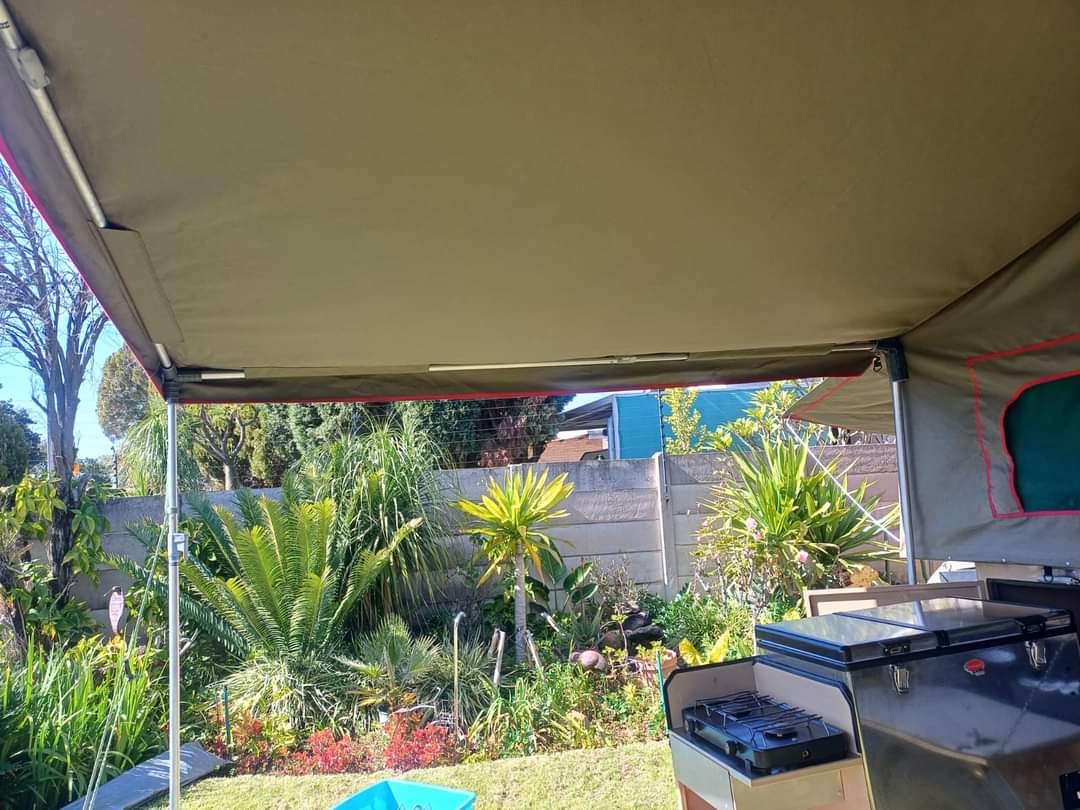 SOLD 2018 Wildebees Survivor Off Road Camping Trailer (CT 1360)