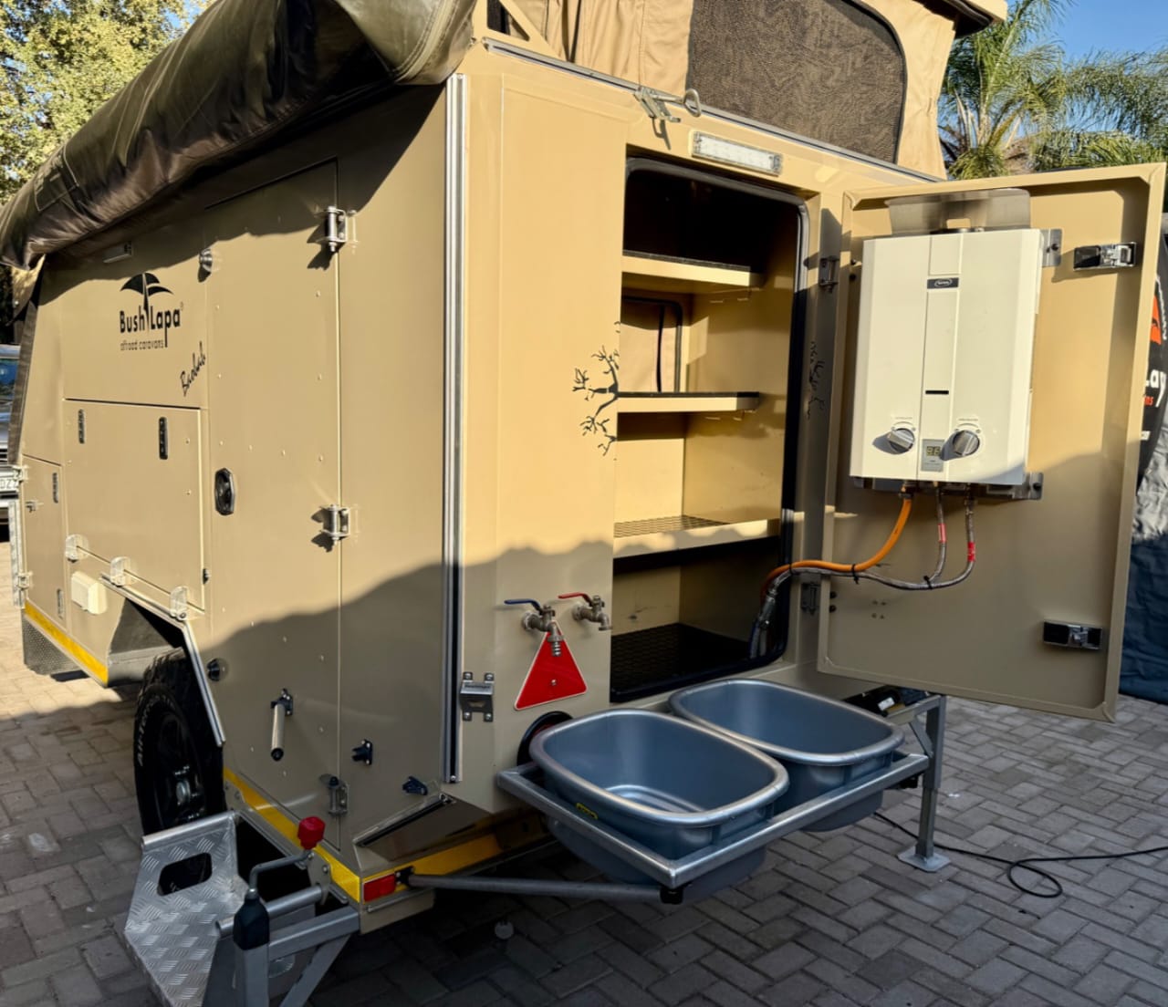 Bush Lapa Baobab 3 Off Road Caravan (CT 1390)