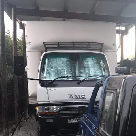 SOLD 1999 Mitsubishi Dune 4x4 Motorhome (CT 1283)