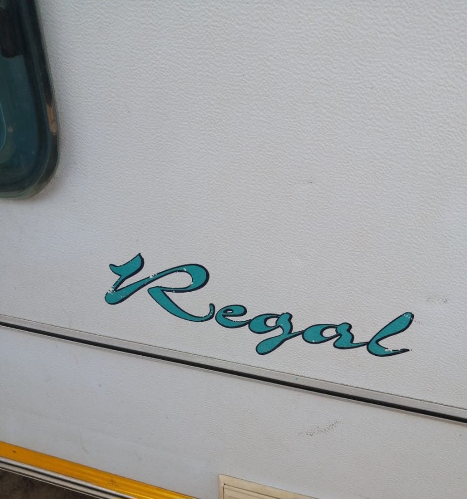 SOLD 1996 Gypsey Regal Caravan (CT 1472)