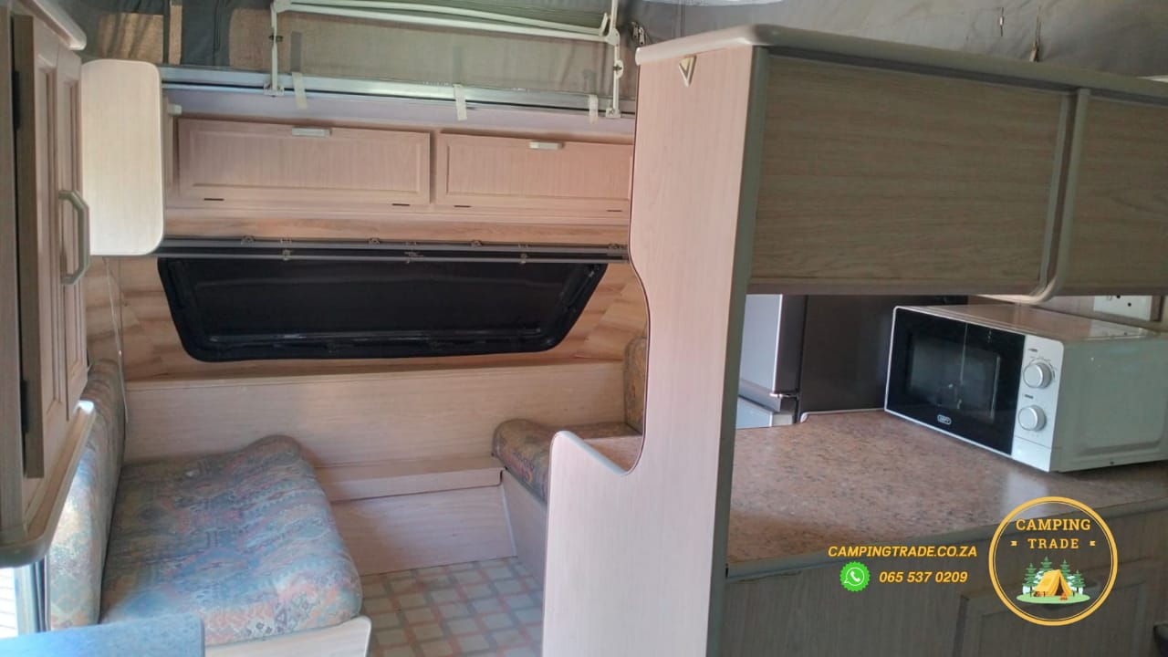 (SOLD) 1992 Sprite Super Sport Caravan (CT 1258)