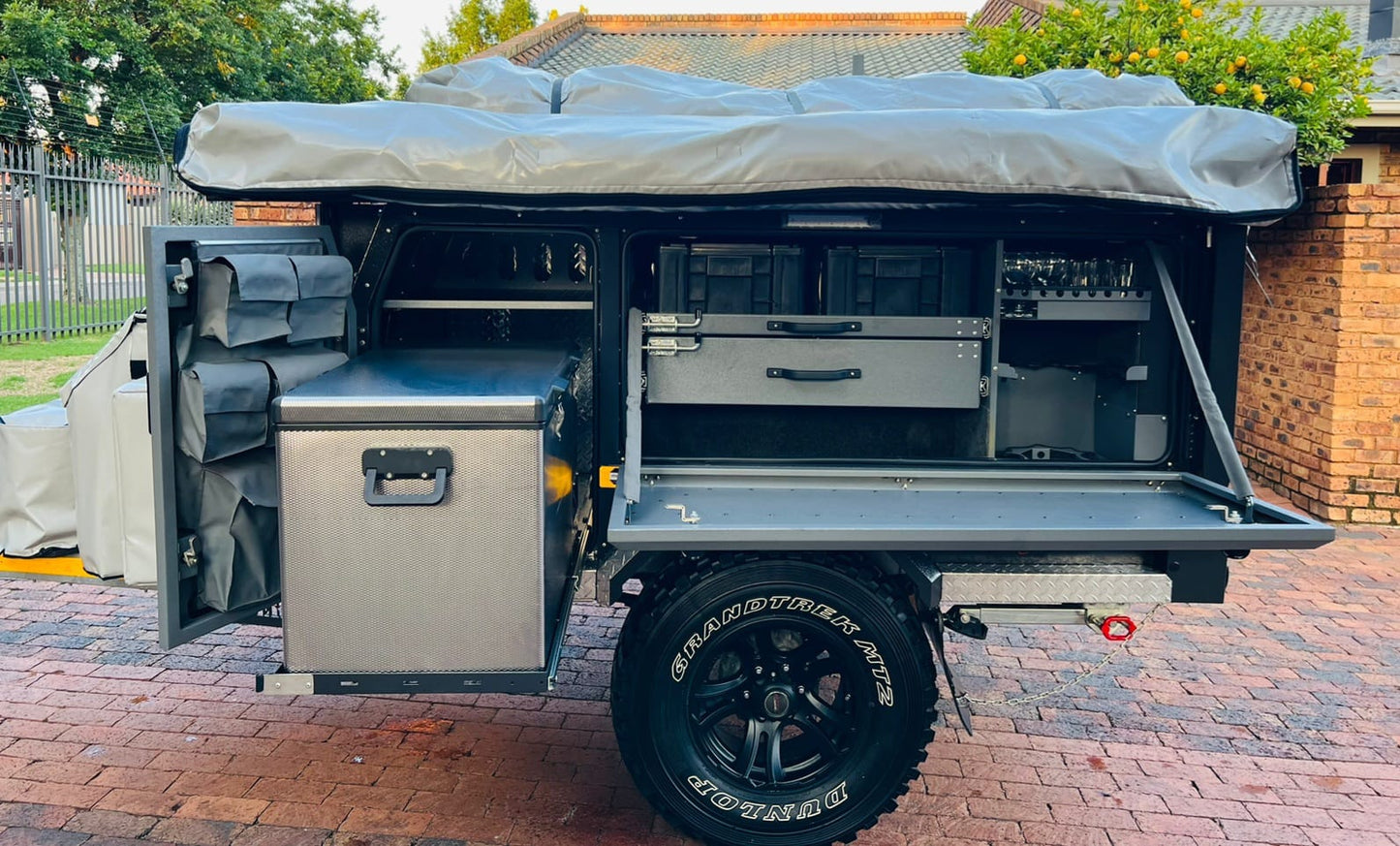 SOLD 2019 Conqueror Comfort Platinum Off Road Camping Trailer (CT 1334)