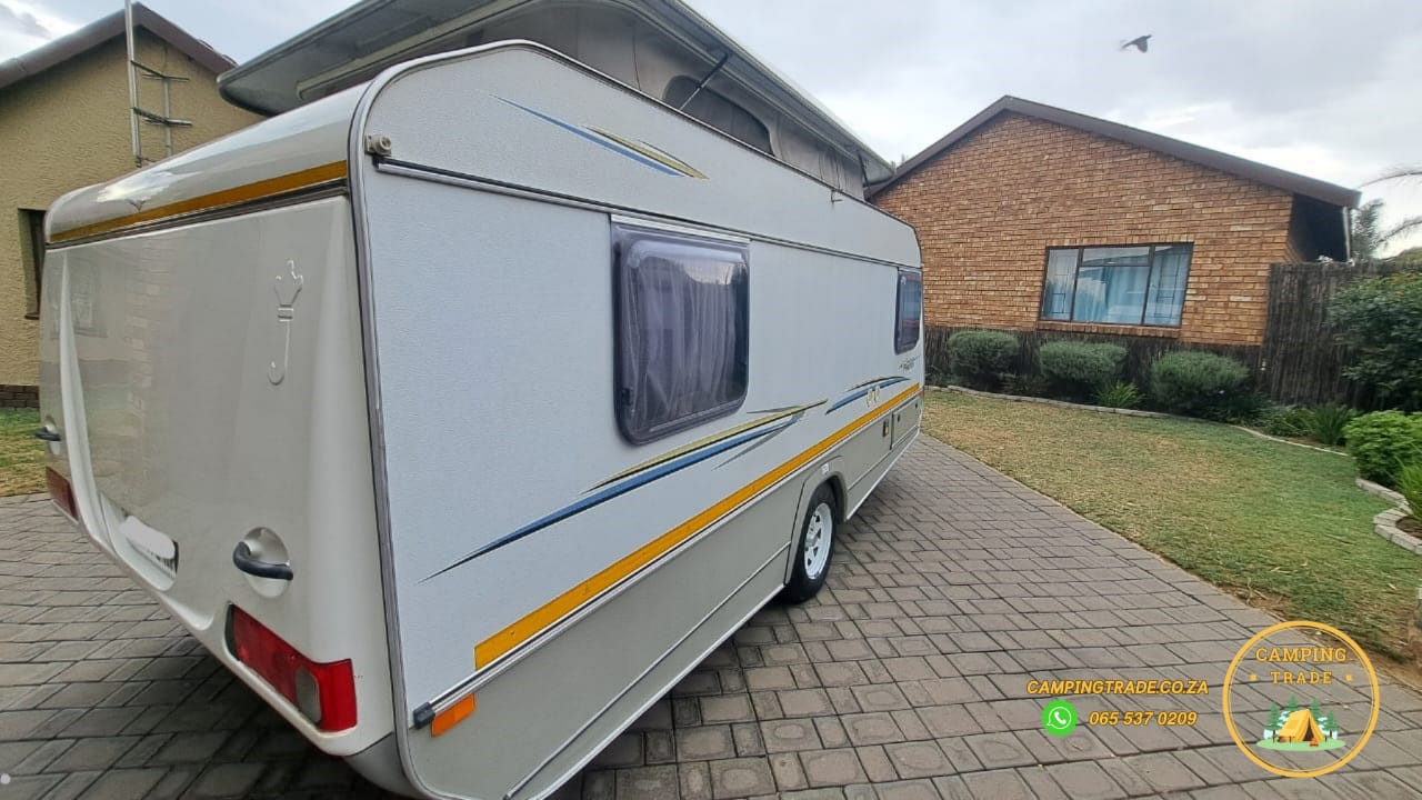 (SOLD) 2004 Jurgens Fleetline Caravan (CT 1274)