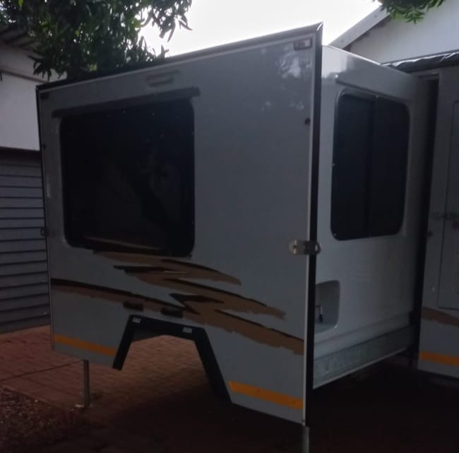 SOLD 2016 Mobi Lodge Caravan (CT 1326)