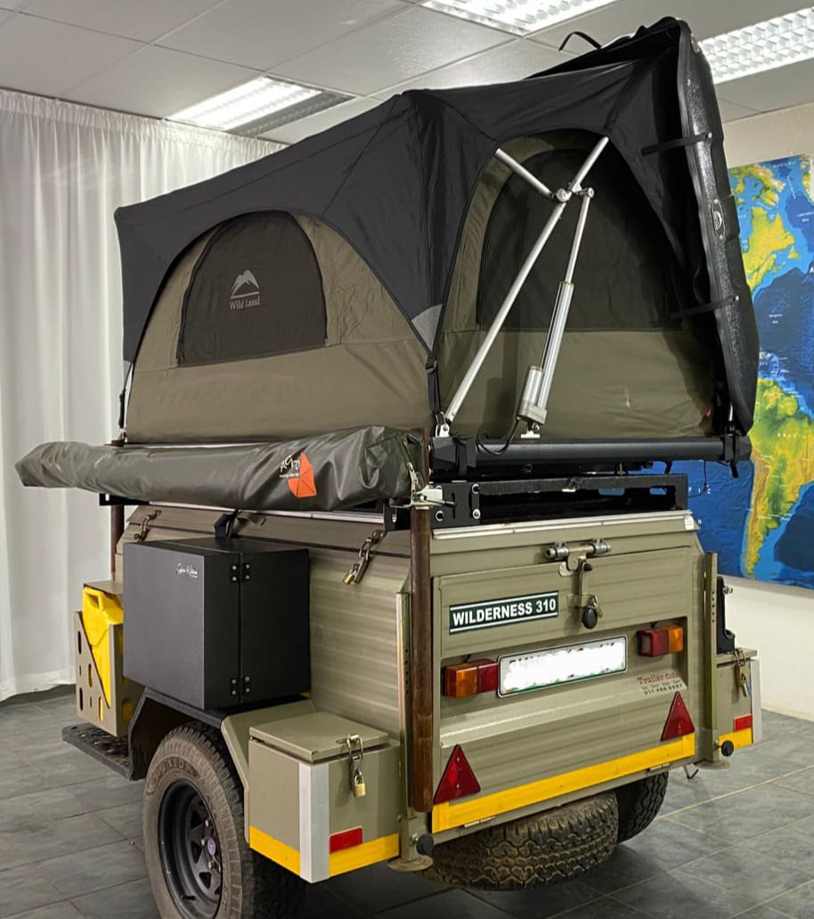 2000 Wildernis 310 Camping Trailer (CT 1410)