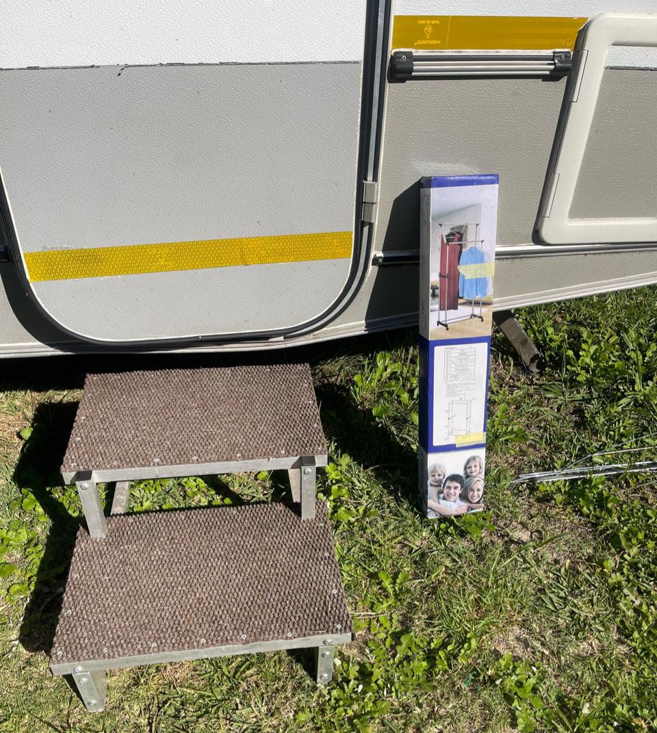 SOLD 2009 Jurgens Exclusive Caravan (CT 1377)