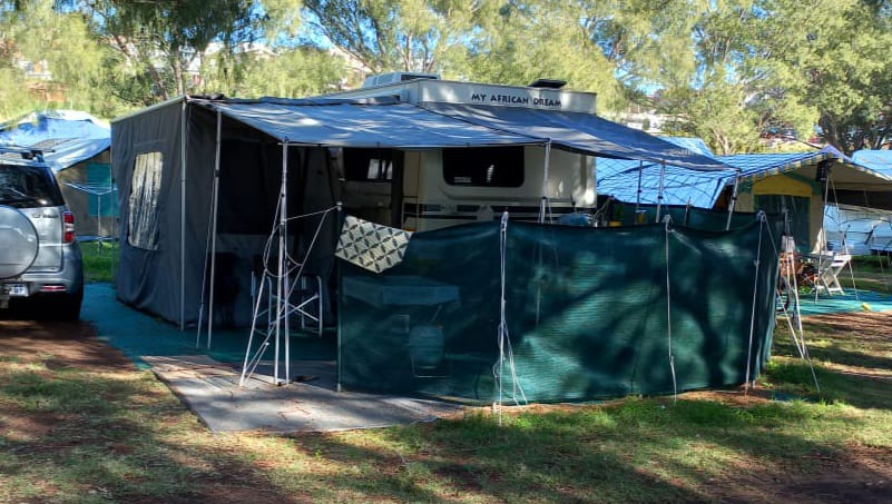 1997 Nissan Motorhome (CT 1463)