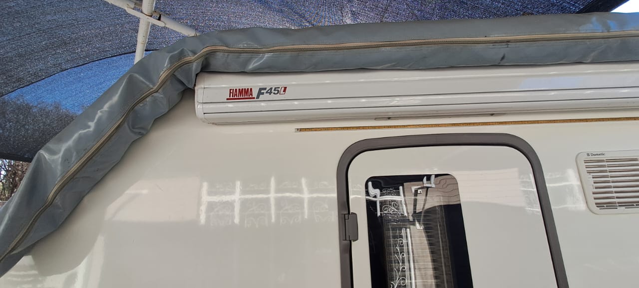 SOLD 2015 Sensation Anee Caravan (1376)