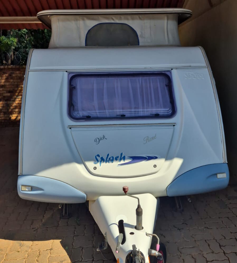 SOLD 2005 Sprite Splash Caravan (CT 1358)
