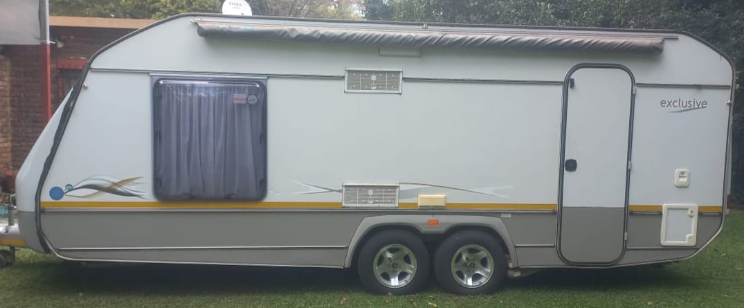 SOLD 2010 Jurgens Exclusive Caravan (CT 1355)