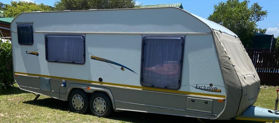 SOLD 2009 Jurgens Exclusive Caravan (CT 1377)