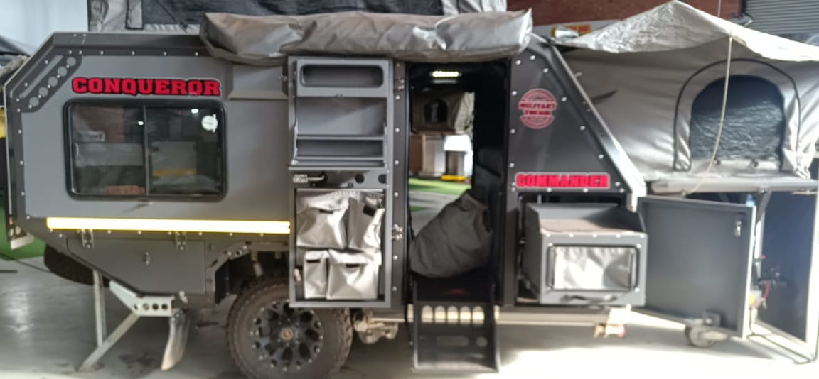 2020 Conqueror Commander Platinum Off Road Camping Trailer (CT 1420)