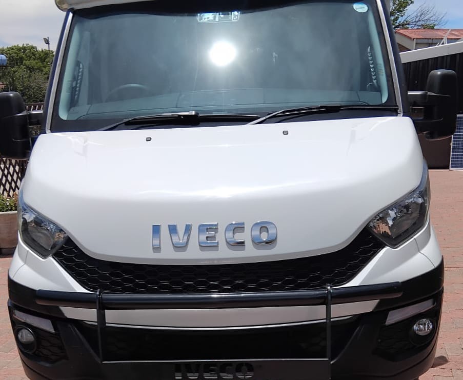 SOLD 2016 Iveco Discoverer 4 Motorhome (CT 1402)