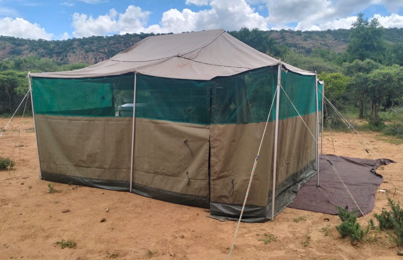 2004 Venter Bushbaby Camping Trailer (CT 1320)