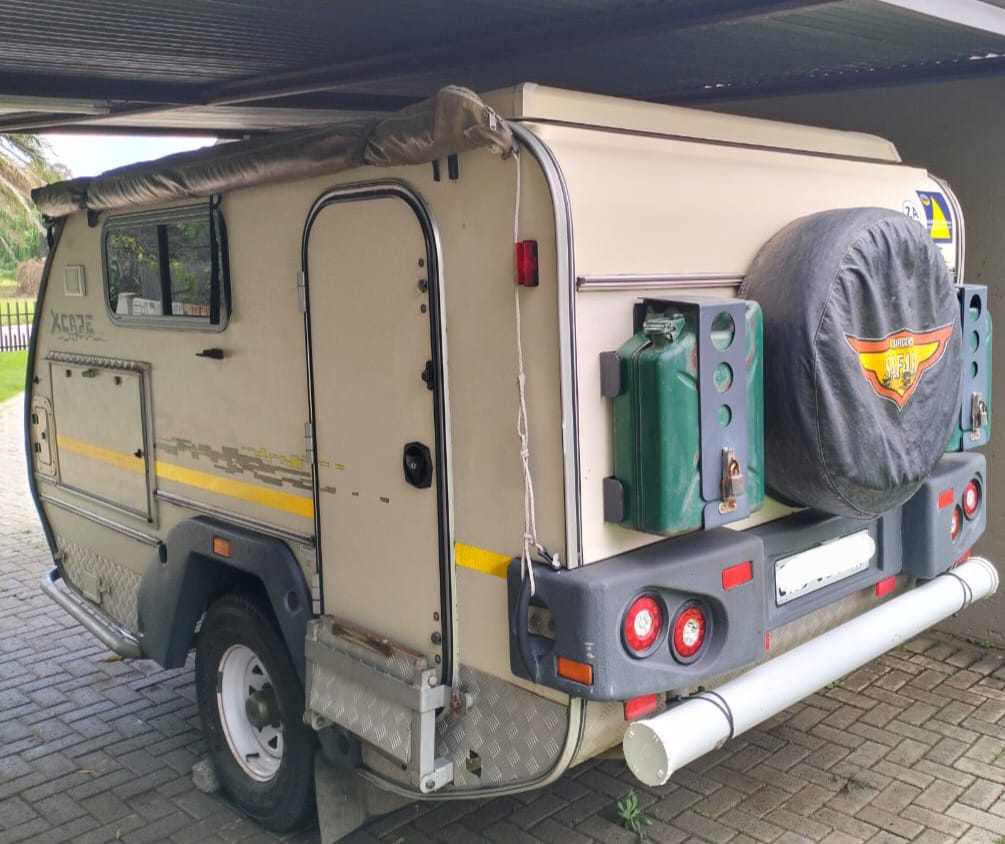 (SOLD) 2011 Jurgens Xcape Caravan (1280)