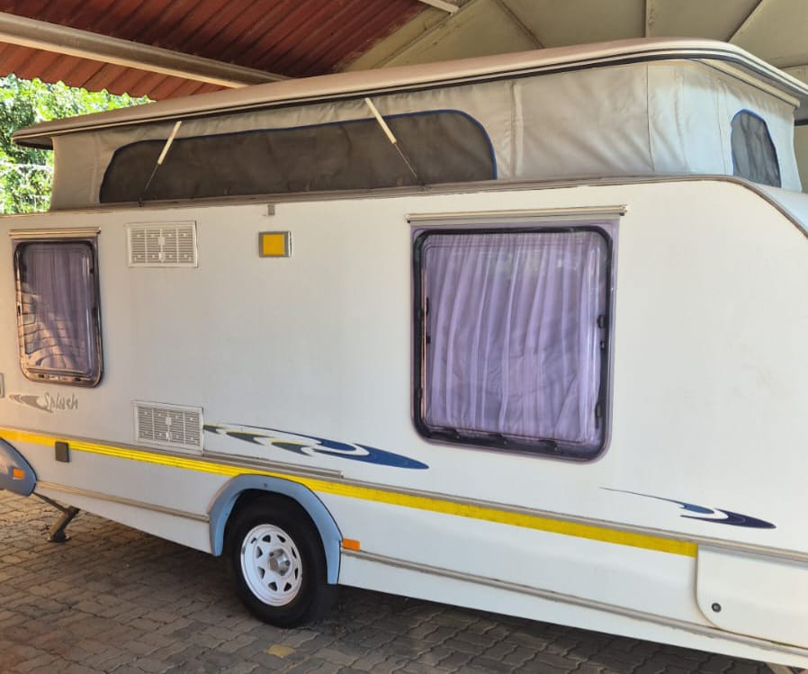 SOLD 2005 Sprite Splash Caravan (CT 1358)