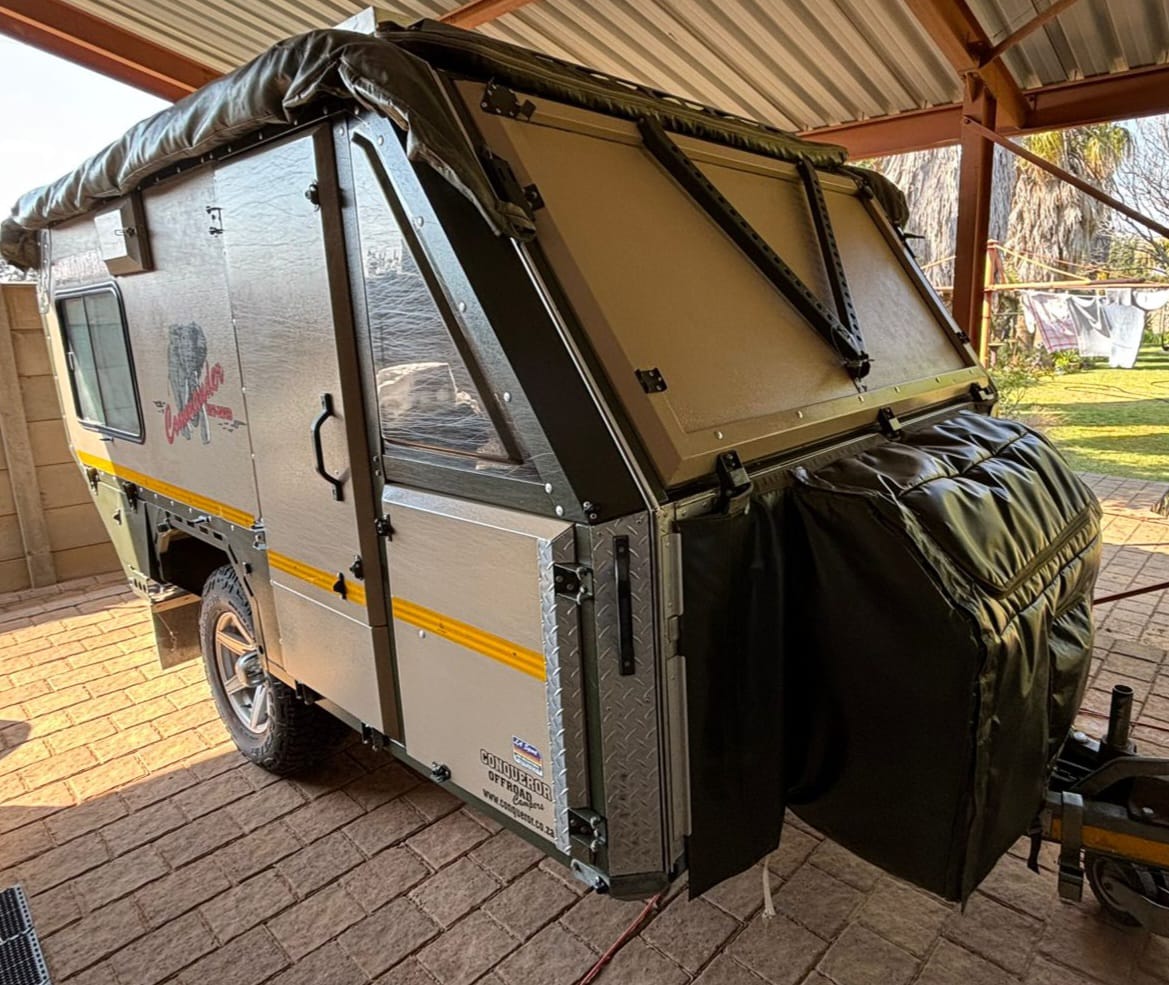 SOLD 2012 Conqueror Commander Off Road Caravan (CT 1417)