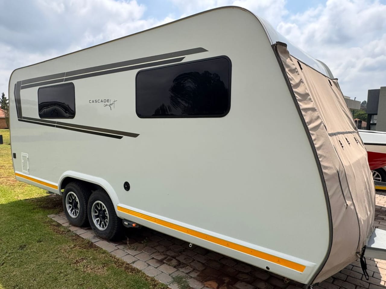 SOLD 2023 Cascade Comfort Caravan (CT 1438)