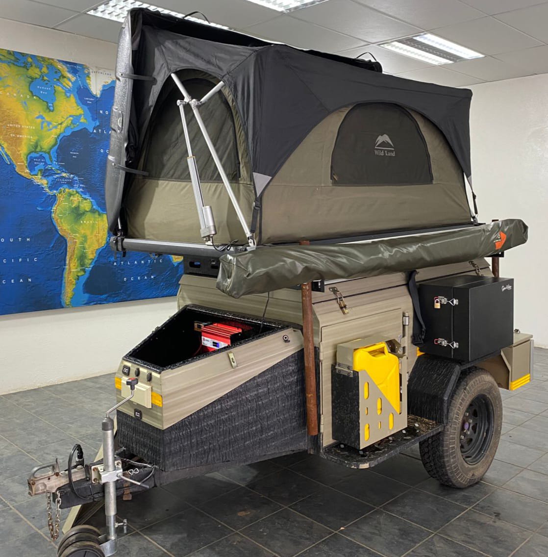 2000 Wildernis 310 Camping Trailer (CT 1410)