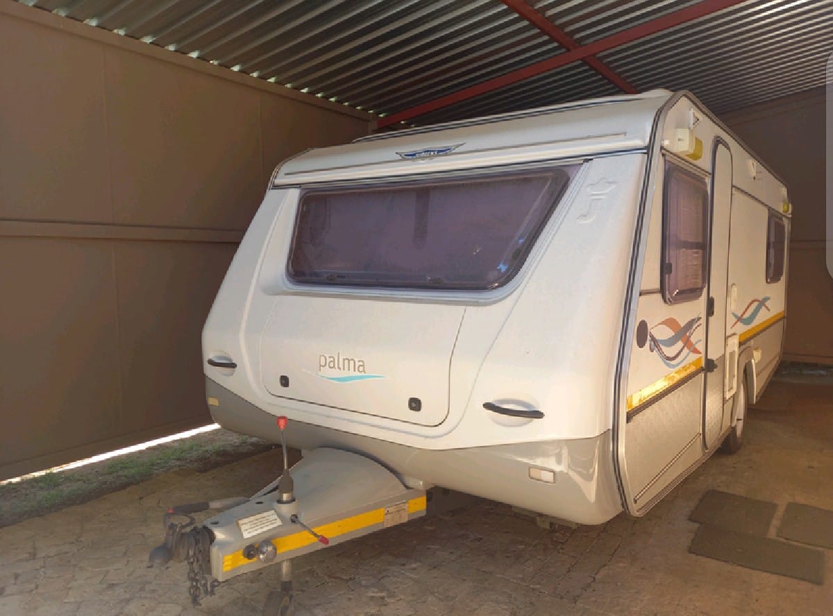 2009 Jurgens Palma Caravan (CT 1323)