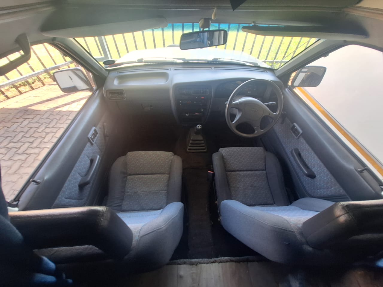 1997 Nissan Motorhome (CT 1463)
