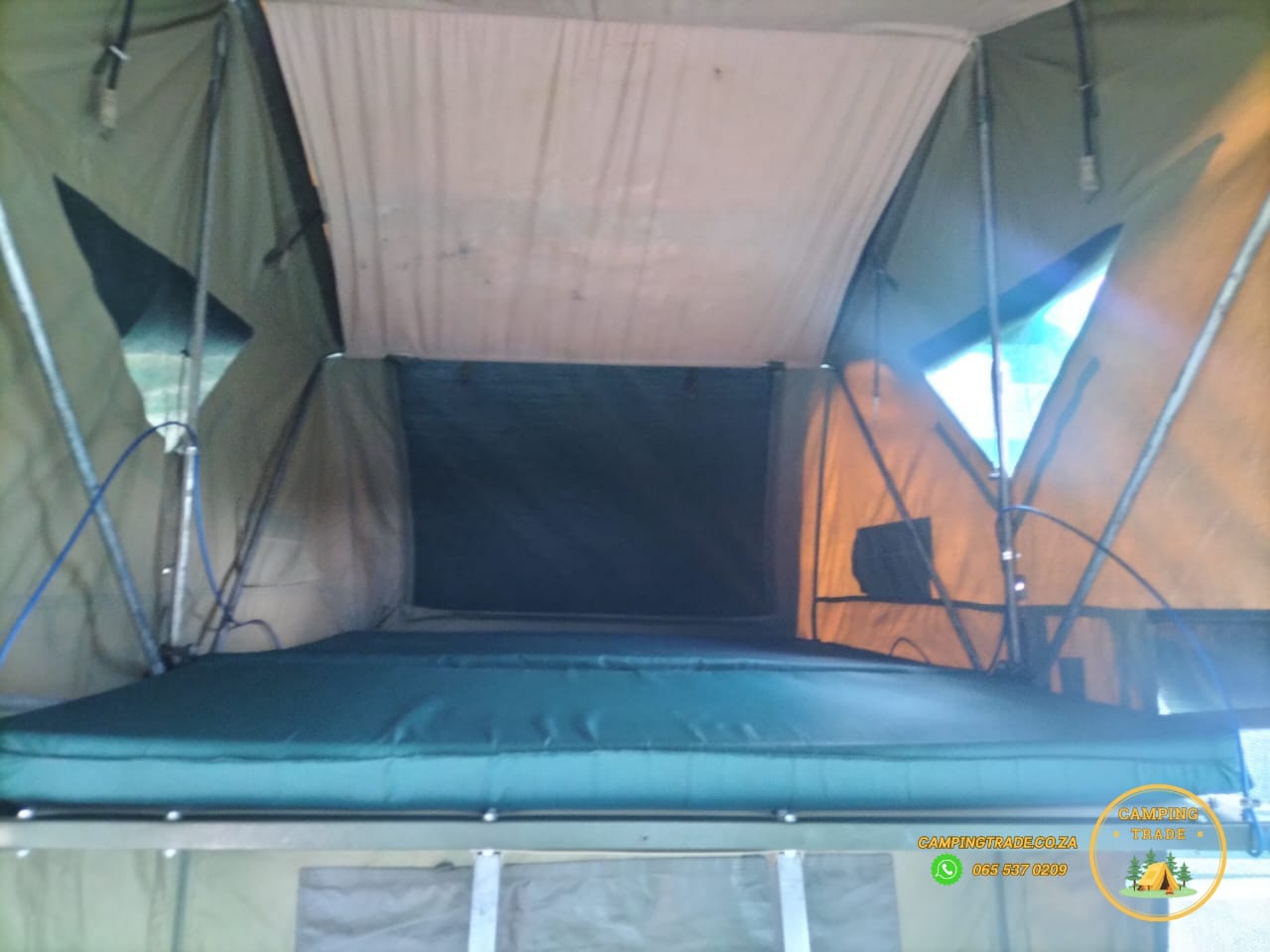 2009 Conqueror Compact 2 Camping Trailer (CT 1246)