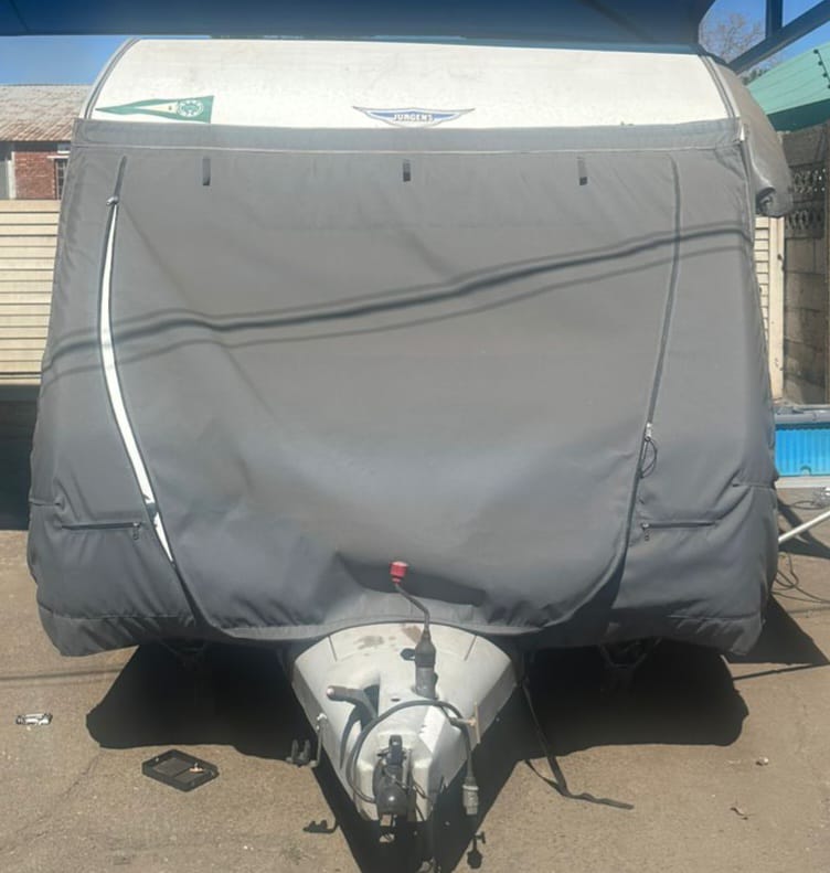 SOLD 2008 Jurgens Exclusive Caravan (CT 1435)
