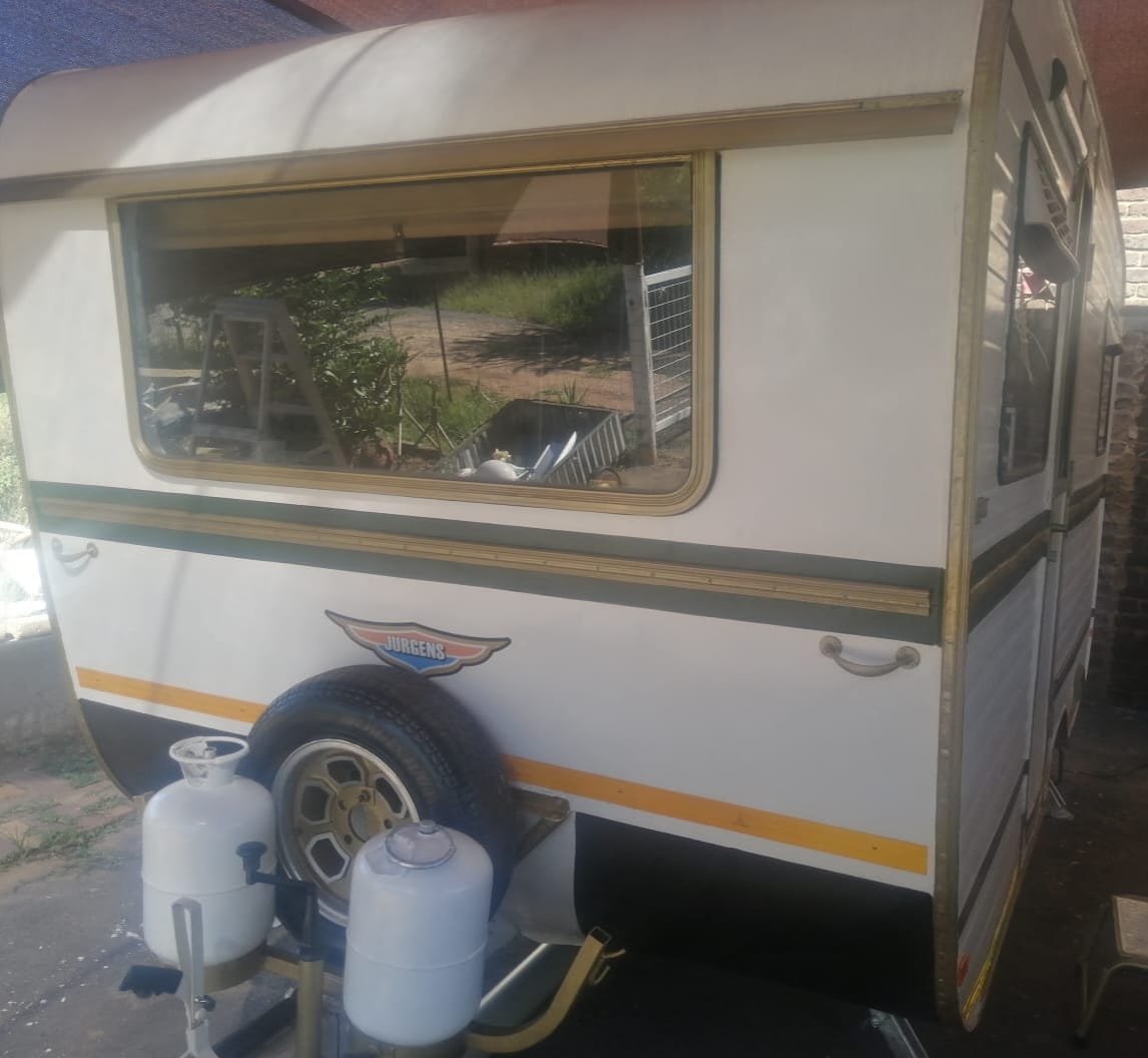 1972 Jurgens Delux 580 Caravan (CT 1461)