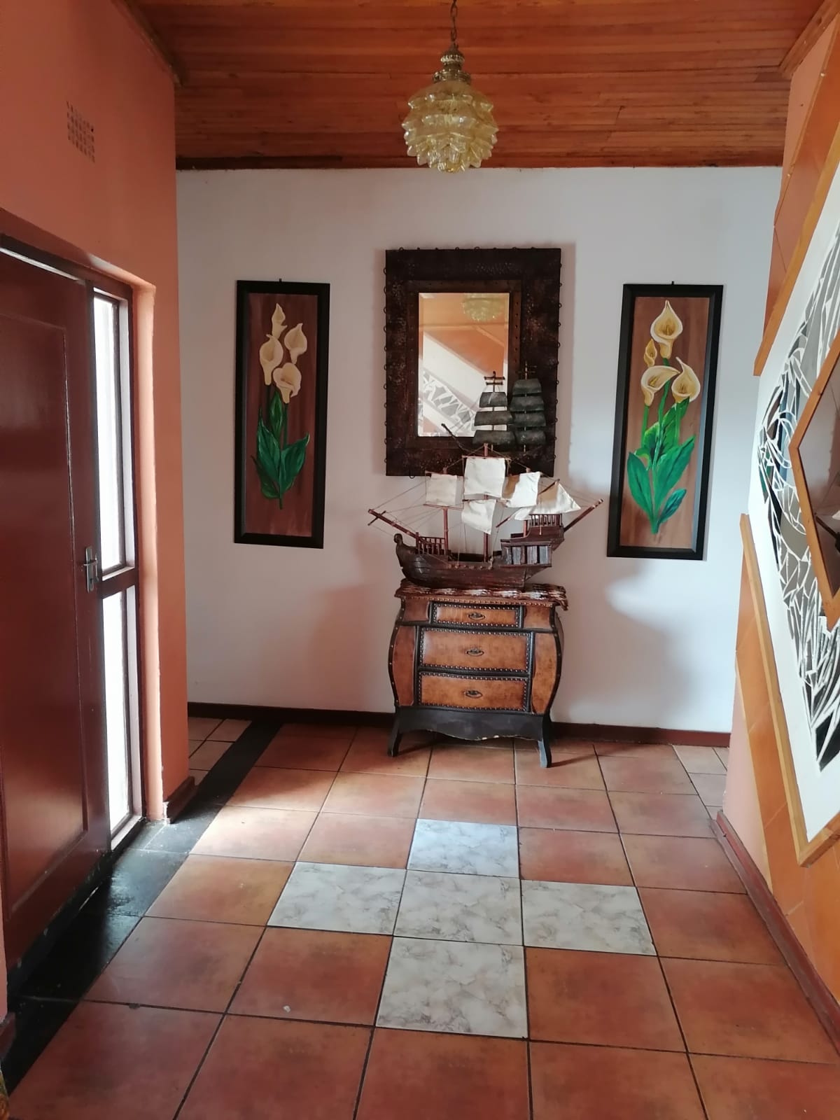 Holiday Home/House (CT 1319)