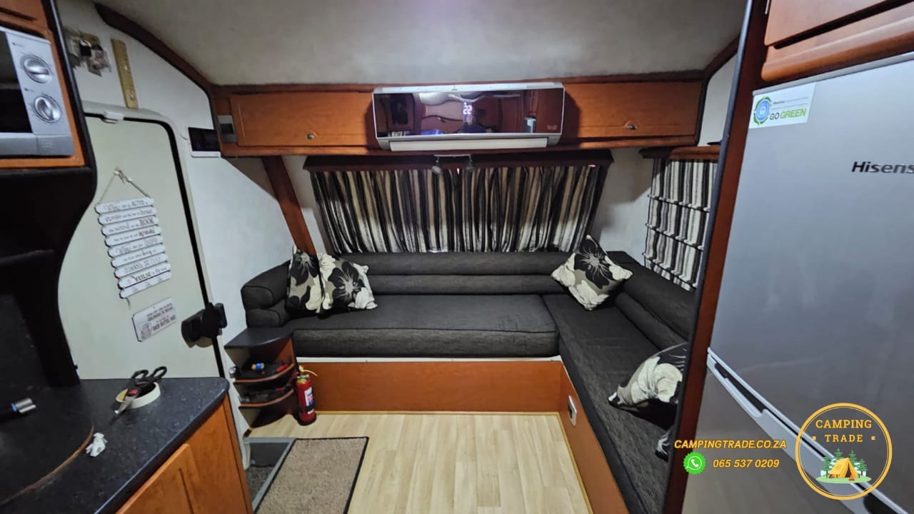 2013 Jurgens Elegance Caravan (CT 1248)