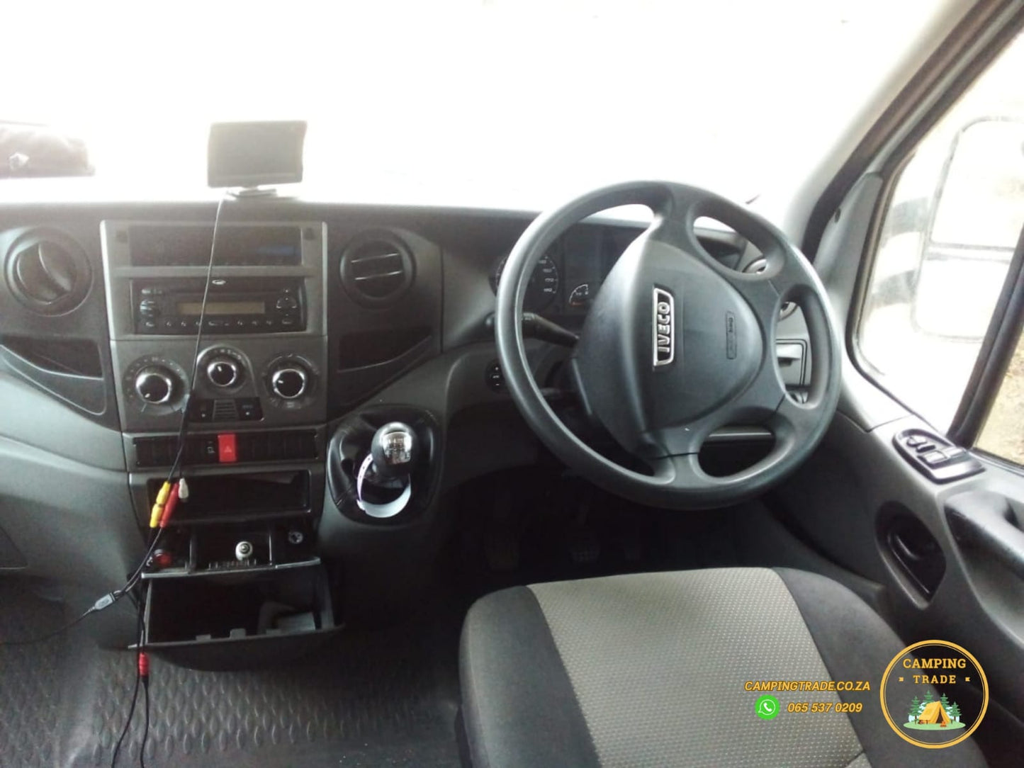 2015 Iveco Discoverer Motorhome (CT 1261)