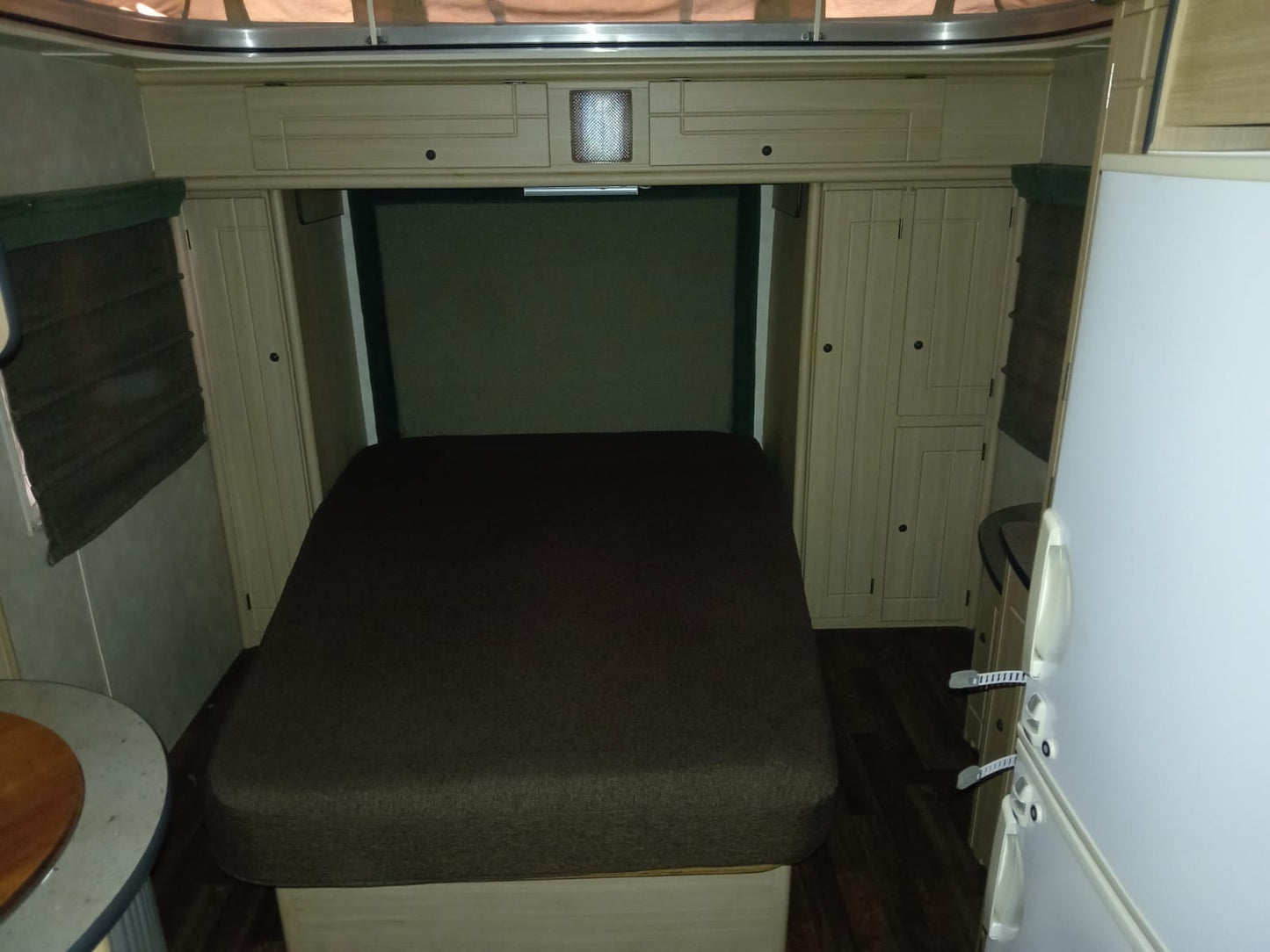 SOLD 2009 Jurgens Fleetline Caravan (CT 1400)