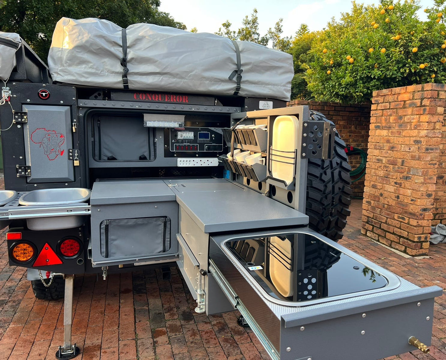 SOLD 2019 Conqueror Comfort Platinum Off Road Camping Trailer (CT 1334)