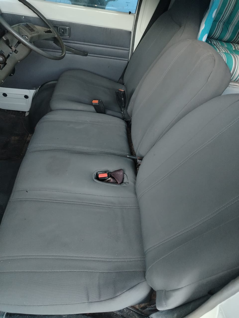 190 Mitsubishi L300 Motorhome (CT 1404)